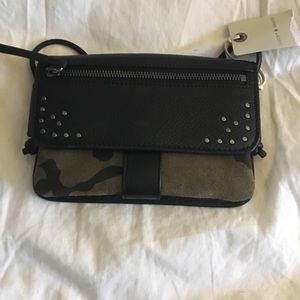 Lucky Brand Lore Convertible Wallet